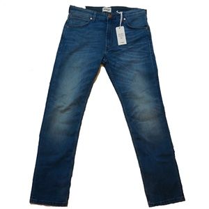 WRANGLER | Cool Vantage Greensboro Straight Jeans